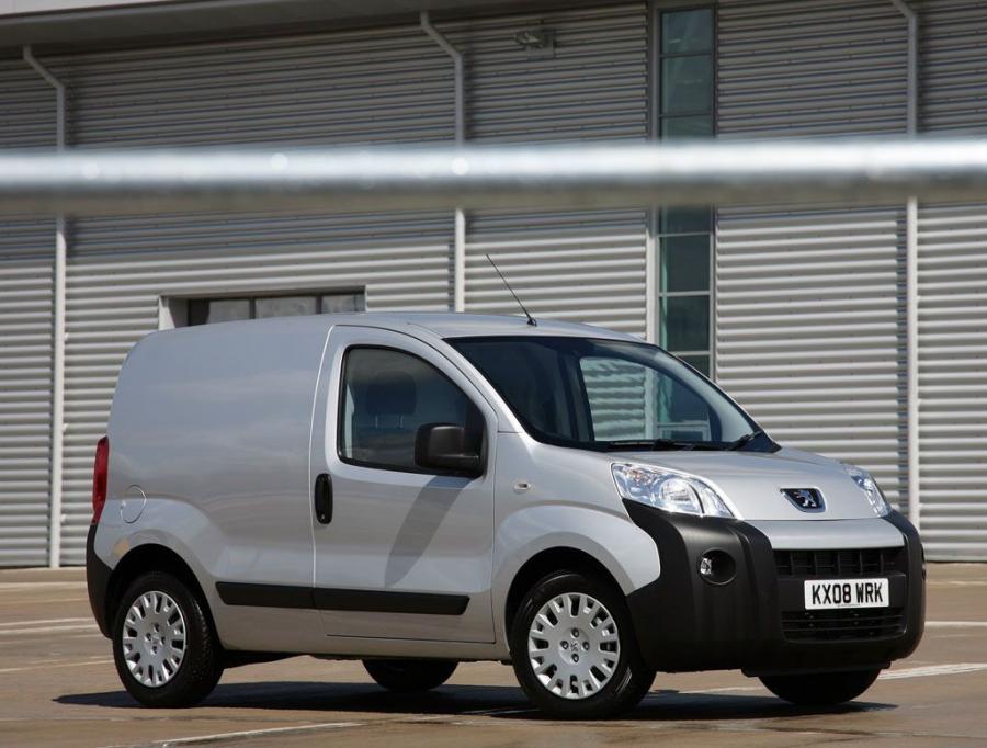  Peugeot Bipper 2008 года  (фото 26 из 93)